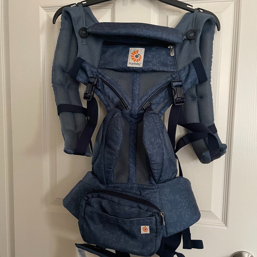 Ergobaby Omni 360 Cool Air Carrier - Blue Blooms
